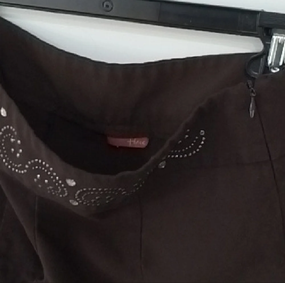 Lot of 4 Shorts Black and Gray Women's Shorts PRE-OWNED - Picture 6 of 11